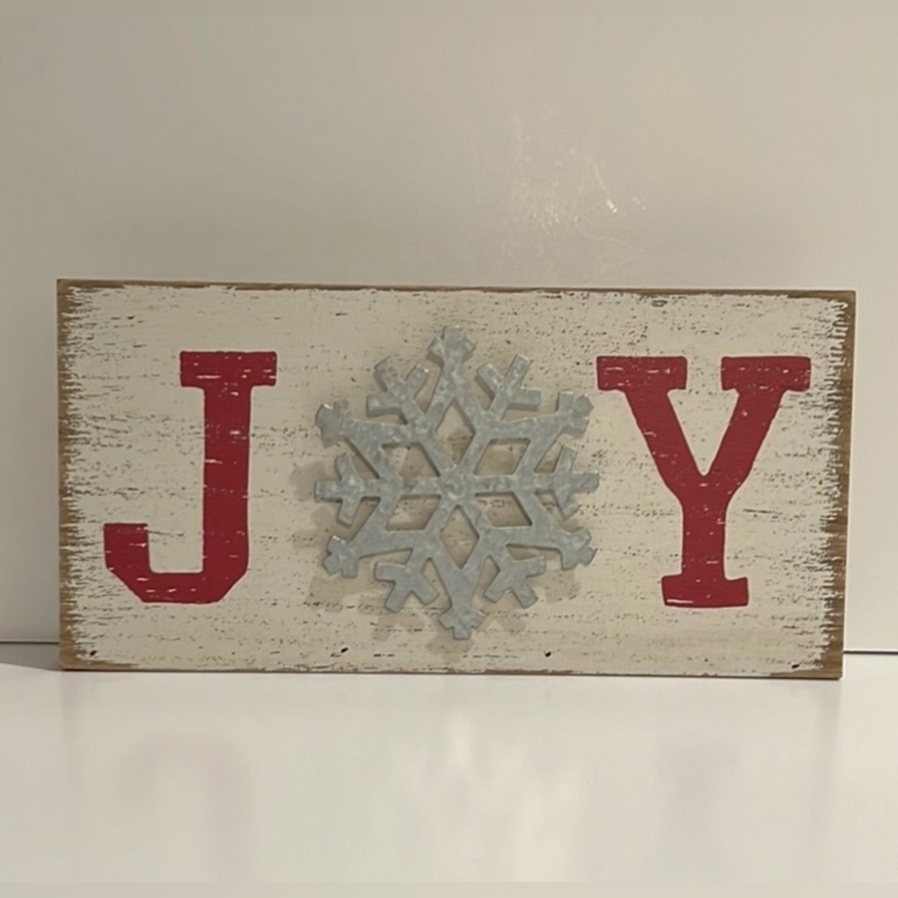 🔥Clearance- Hallmark Wood Joy Table Accent